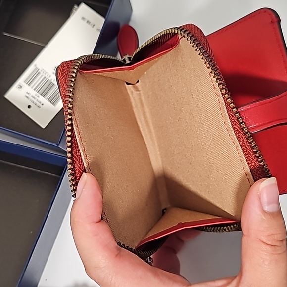 Wallet - Picture 5 of 5